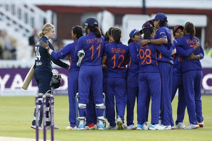 हार से बौखलाई इंग्लिश कप्तान ने भारतीय महिला क्रिकेट टीम को बताया झूठा