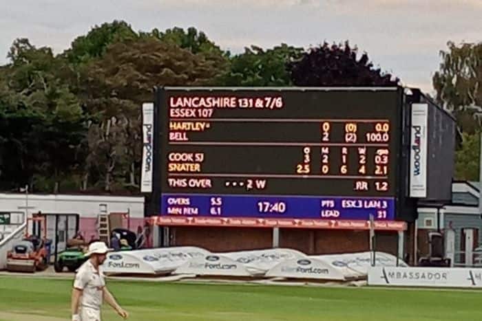 Lancashire Beat Essex By 38 Runs In One Of The Most Bizarre Games