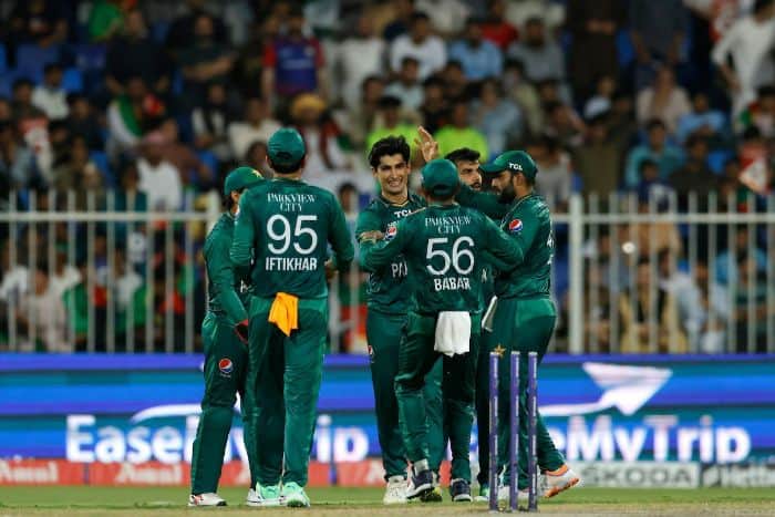 PAK vs SL: Fans In Awe Of Swing Bowling By Pakistan, Watch Viral Video