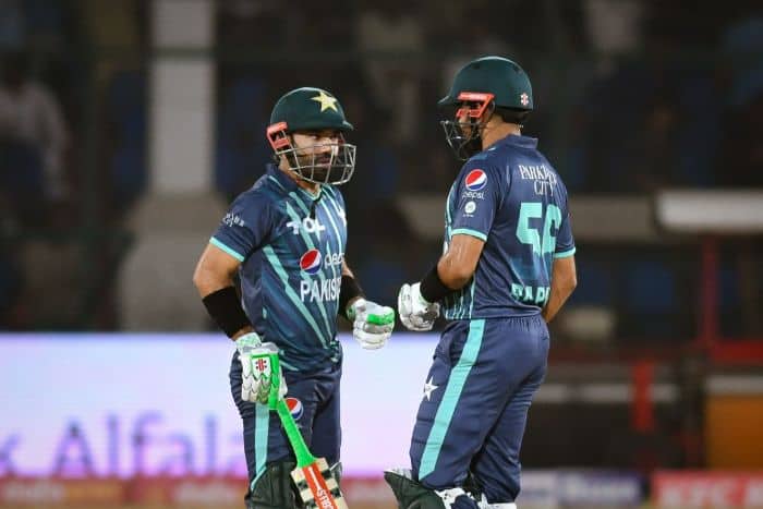 Babar, Rizwan Power Pakistan To Thumping 10 Wicket Win Over England