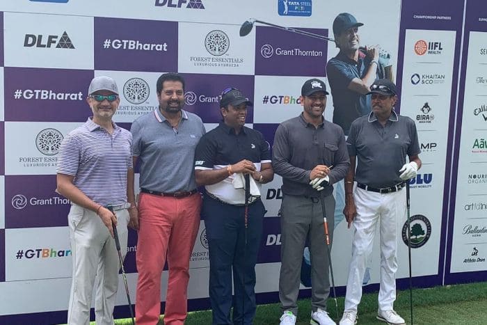 MS Dhoni Gets Mastery Over Golf, Shows Skills With Kapil Dev | Watch Viral Video