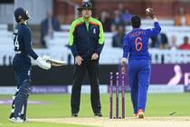 Heather Knight Accuses India Of Lying But Charlie Dean Acted Against The Spirit Of The Game 72 Times
