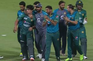 Pakistan beat Afghanistan by one wicket to qualify for Asia Cup final, India out of contention