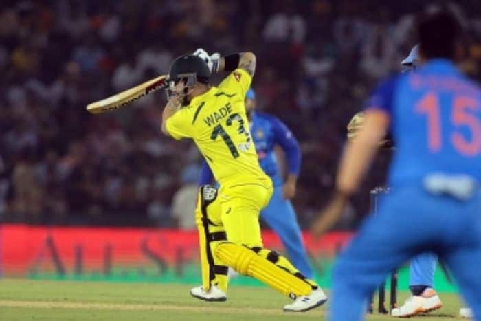 Australia Stun India With A Sensational 209 Run Chase