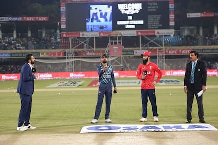 PAK vs ENG 5th T20 Live Updates Pakistan vs England 5th T20I Match Live Score