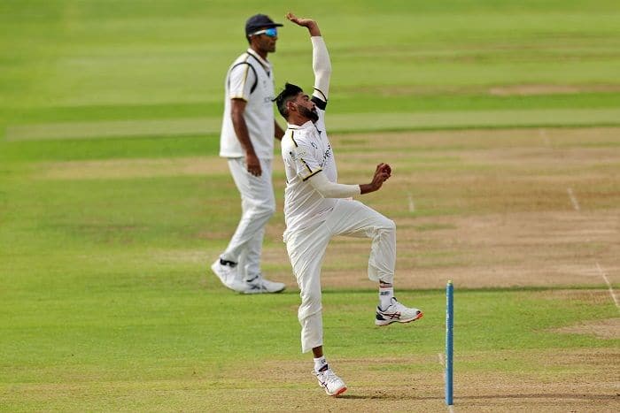 मोहम्मद सिराज ने इंग्लैंड में ढाया कहर, डेब्यू मैच में ही 5 विकेट लेकर मचाई सनसनी