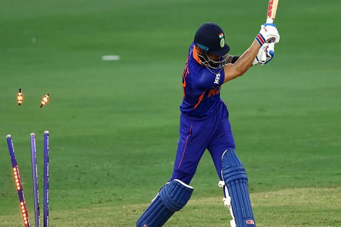 Watch Video Dilshan Madushanka bowled India’s Virat Kohli for a duck