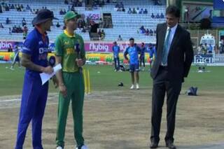 Javagal Srinath hilariously forgets handing coin before toss in 2nd odi