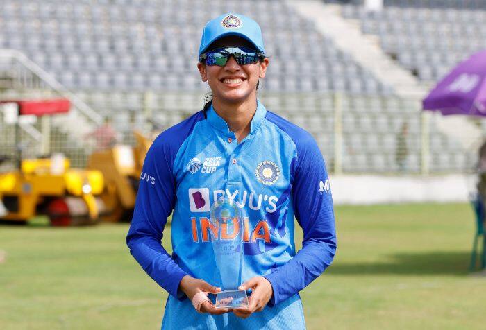 Smriti Mandhana, Smriti Mandhana New Record, Smriti Mandhana Record, Smriti Mandhana New Achievement, Smriti Mandhana 100 Match, Smriti Mandhana 100 T20I Match, Harmanpreet Kaur, Most T20I Matches, India vs Thailand, IND vs TL, IN W vs TL W, ACC Women's Asia Cup, Women's Asia Cup, Women's Asia Cup 2022