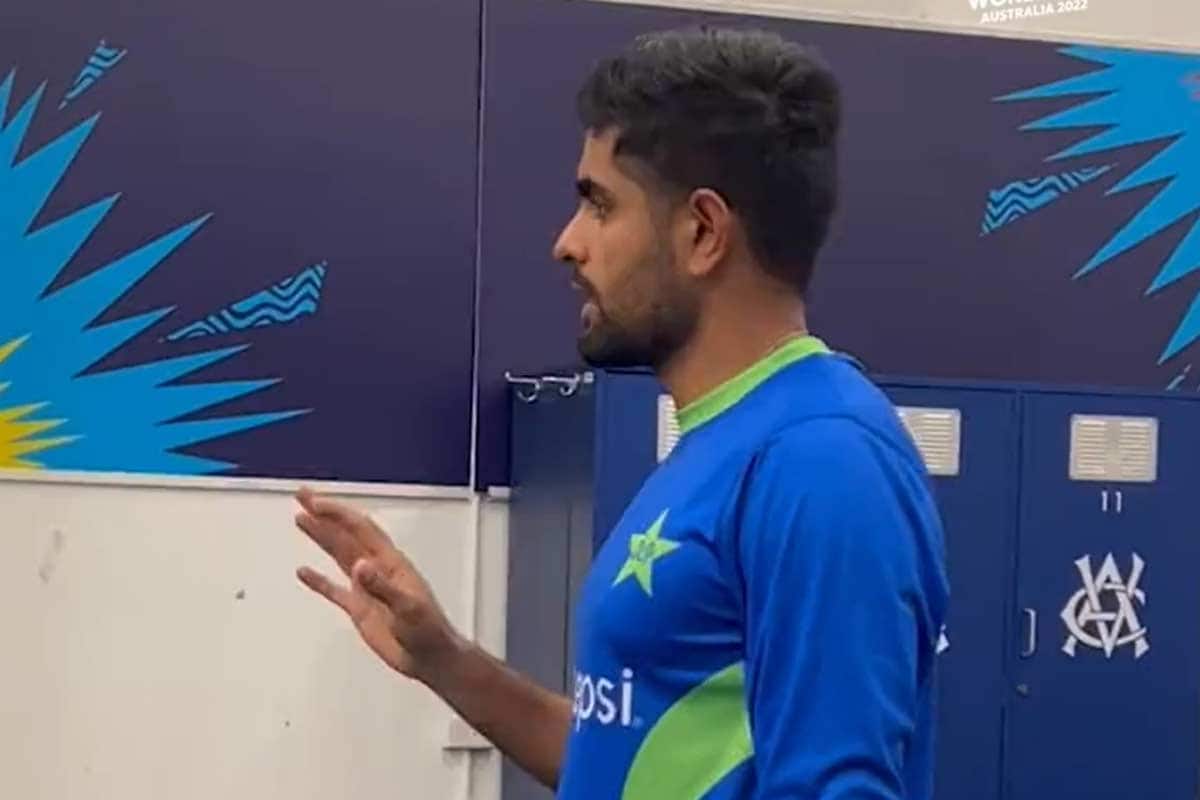 हार के बाद कमरे में बंद पाकिस्तानी टीम, बाबर आजम ने जो नवाज से कहा वह कप्तानी का सबक है...