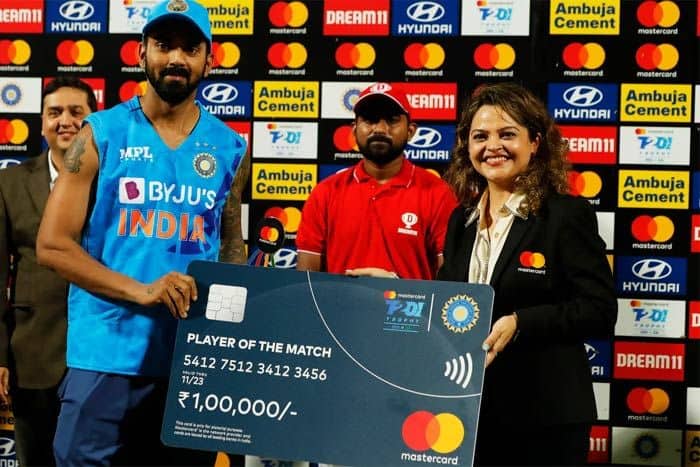 kl rahul was surprised to get player of the match people find sunil gavaskar connection