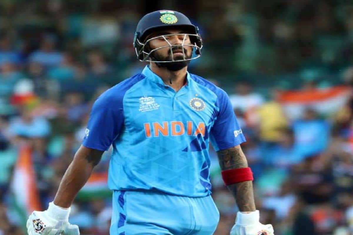 IND VS ENG: इंग्लैंड के खिलाफ फ्लॉप रहे राहुल, सोशल मीडिया पर फैंस का फूटा गुस्सा 