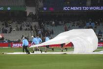 pak vs eng final weather udpate will rain disturb pakistan vs england final know the weather