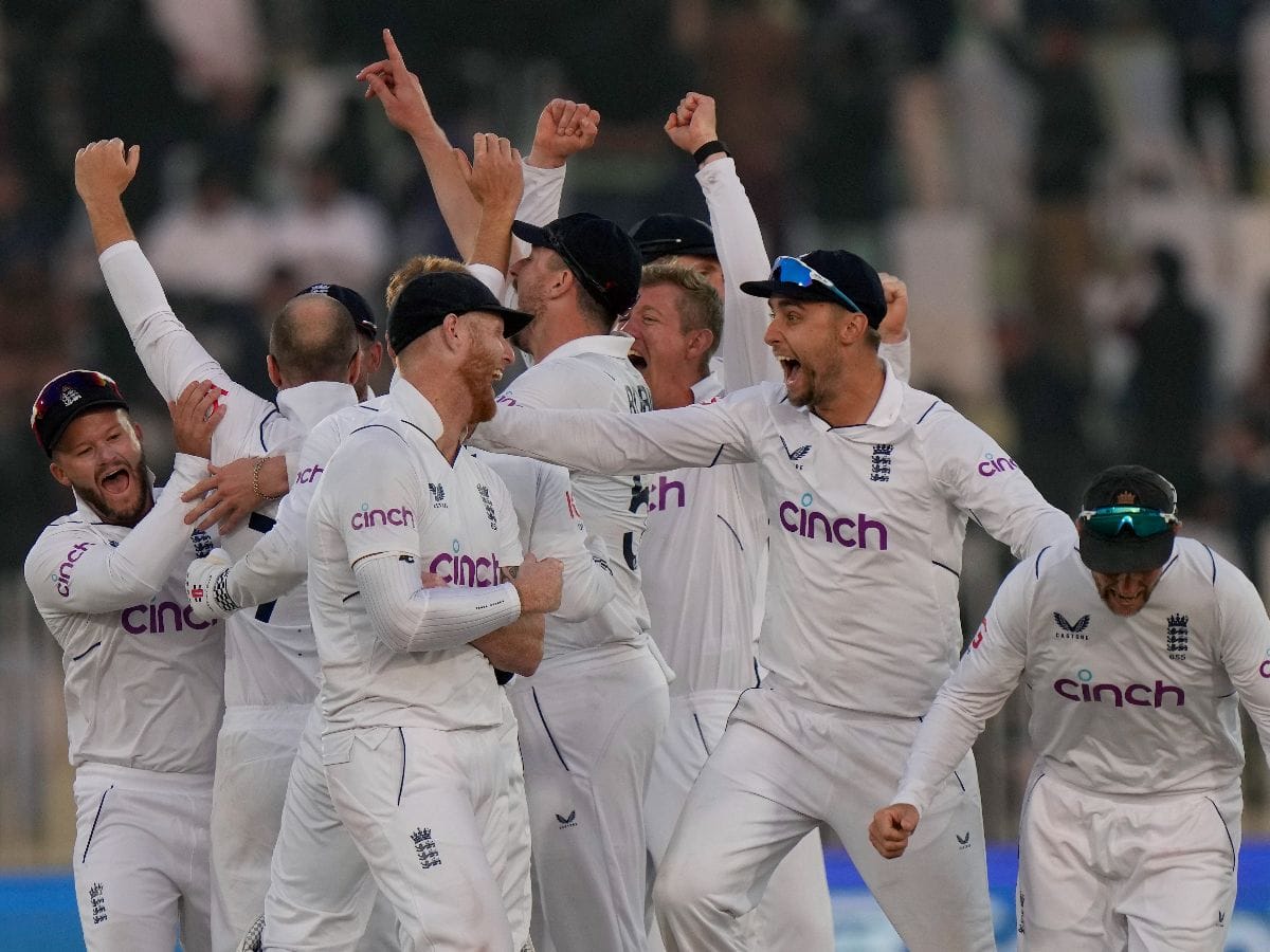 Cricket Fraternity Laud England's Historic Test Victory at Rawalpindi