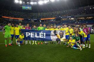 Neymar, Brazil Teammates Show Support To Pele After South Korea Win In FIFA World Cup 2022