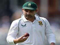 Simon Katich Slams Dean Elgar Over ‘Terrible’ Tactics, Decision Making In MCG Test Against Australia