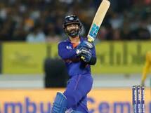 Fans Fire Back At Sri Lankan Journalist Trying To Troll India Ahead Of Border Gavaskar Trophy