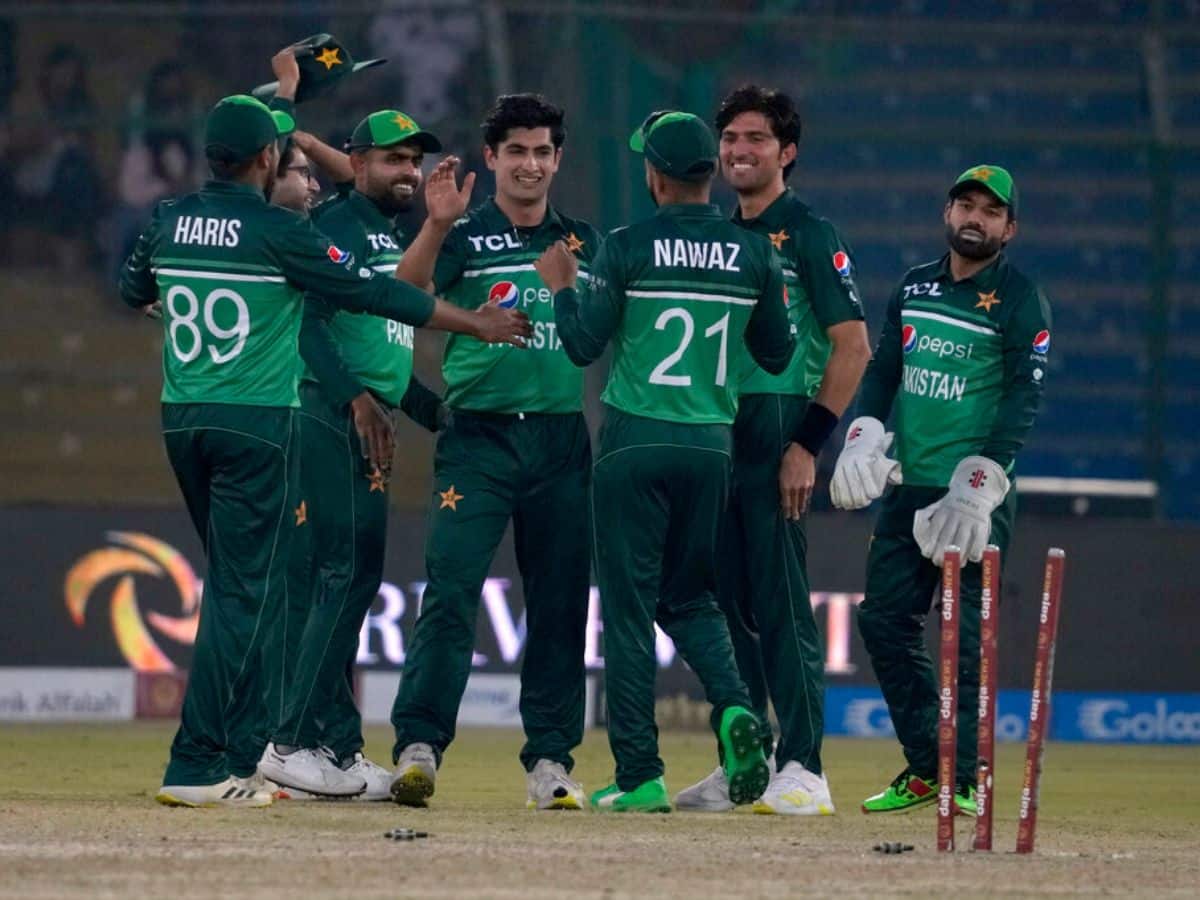 Rizwan's Fifty & Naseem's Fifer Lead PAK To Comfortable 6 Wickets Victory Over NZ