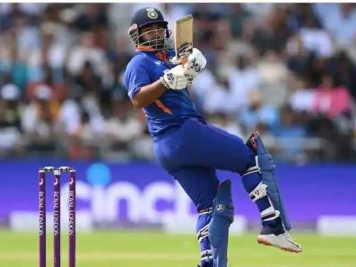 Rishabh Pant, Rishabh Pant Accident, Rishabh Pant Car Accident, Rishabh Pant Injured, Rishabh Pant Hospitalized, Rishabh Pant Sever Inury, Rishabh Pant Car, Rishabh Pant Accident Location, Rishabh Pant Accident Pictures, Rishabh Pant News, Rishabh Pant Accident News, Rishabh Pant Updates, Rishabh Pant Accident Updates, IND vs AUS, IND vs AUS Test, Rishabh Pant's Replacement