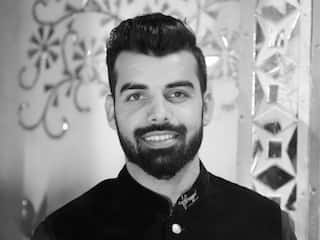 Shadab Khan Gets Married To Saqlain Mushtaq’s Daughter