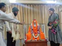 आध्यात्मिक यात्रा पर कोहली, ऋषिकेश में स्वामी दयानंद गिरि के आश्रम में पहुंचे