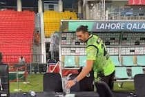 WATCH: David Wiese Wins Hearts, Cleans Lahore Qalandars Dugout After PSL Match