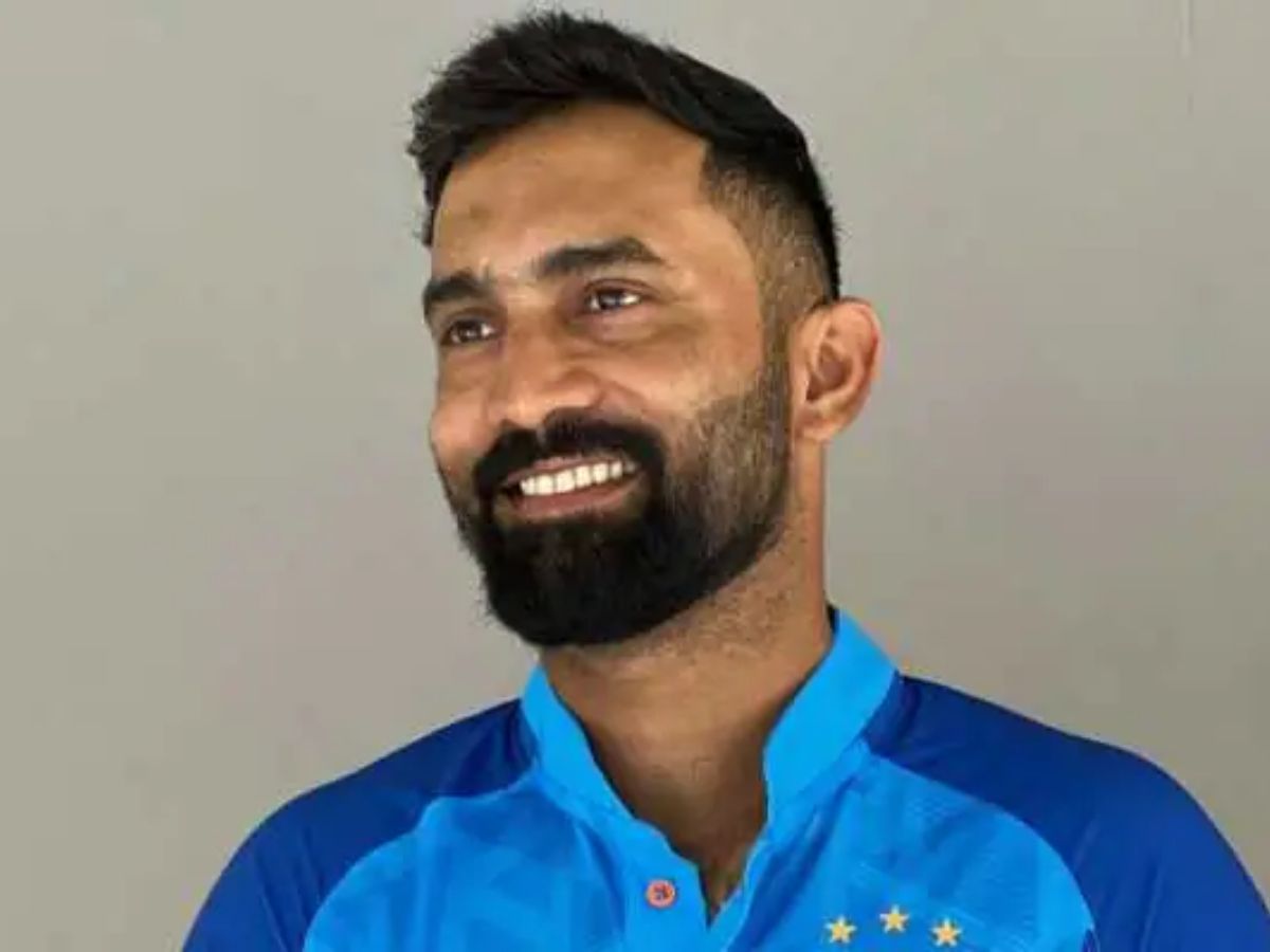 Saw Pathaan? Dinesh Karthik's Response To A Fan Shows He's A True SRKian