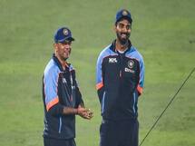 IND vs AUS: पूर्व गेंदबाज ने केएल राहुल के आंकड़ों से दिखाया आईना 