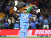 ICC Rankings: सूर्य कुमार यादव आईसीसी रैंकिंग में टॉप पर कायम, करियर का सर्वश्रेष्ठ रेटिंग हासिल किया