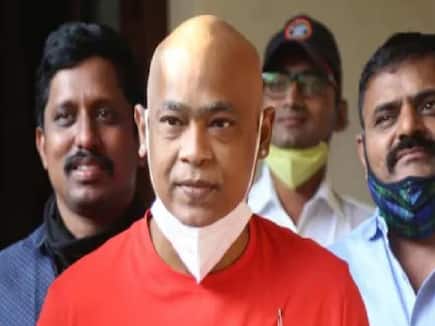 Fir registered against former indian cricketer Vinod Kambli for assaulting wife