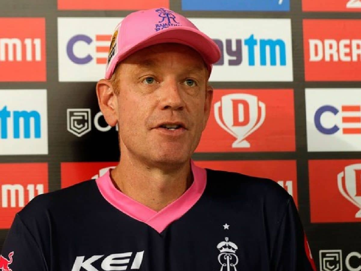 Australia head coach