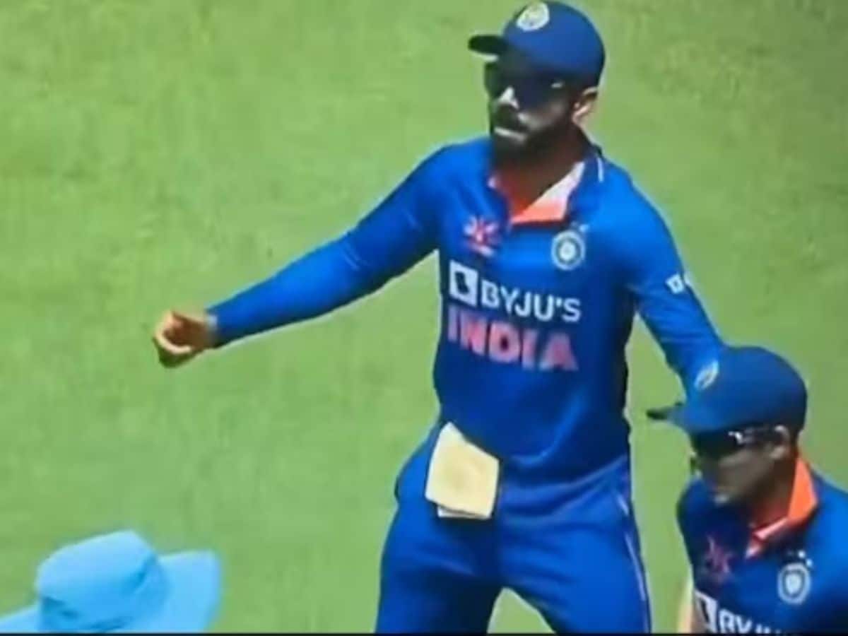 Ind vs Aus: Virat Kohli Continues To Steal Spotlight With His Stunning Dance Moves, Video Goes Viral - WATCH