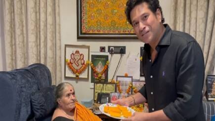 Sachin tendulkar share video of first mango of the season with mother