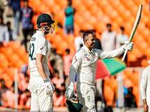 IND vs AUS: ऑस्ट्रेलिया के नाम रहा पहला दिन, उस्मान ख्वाजा ने नाबाद शतक से लूटी महफिल