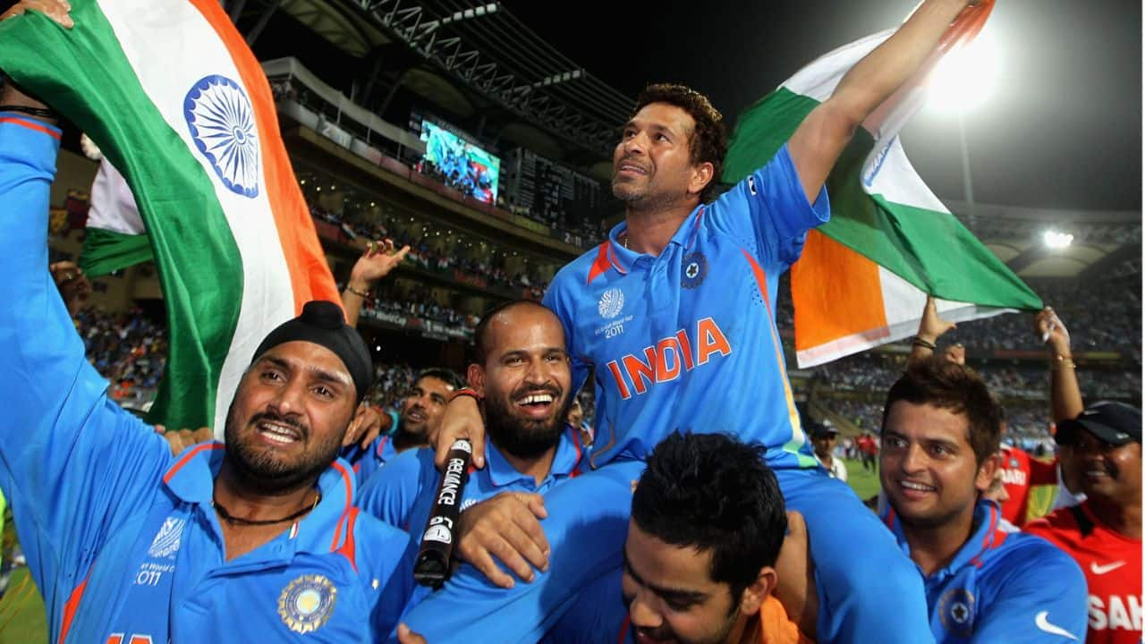 world cup 2011, sachin tendulkar in world cup 2011, sachin tendulkar world cup 2011 score, world cup 2011 stats, sachin tendulkar twitter, sachin tendulkar reveals whatr he told virat during world cup 2011, sachin tendulkar opens up about world cup 2011, virat kohli pick up sachin tendulkar