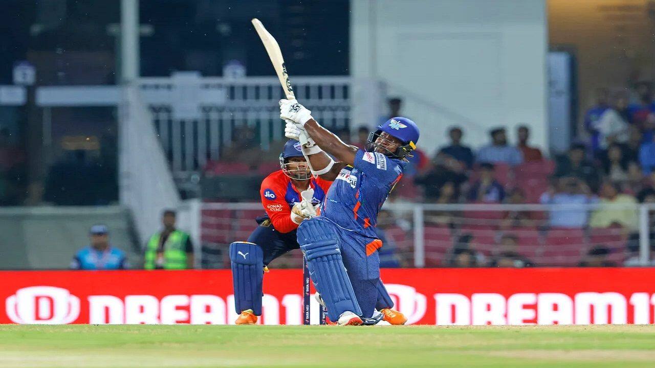 LSG vs DC: काइल मेयर्स ने दिलाई गेल की याद, 7 छक्के के दम पर रच दिया इतिहास