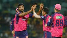 PBKS Vs GT, IPL 2023: Bromance In Air As Hardik Pandya Kisses Shikhar Dhawan, Picture Goes Viral