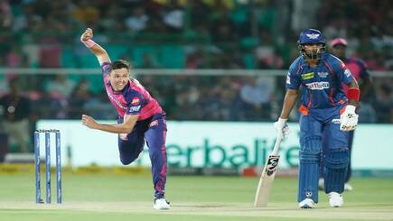 Trent Boult becomes 3rd bowler who bowl most maiden overs in IPL