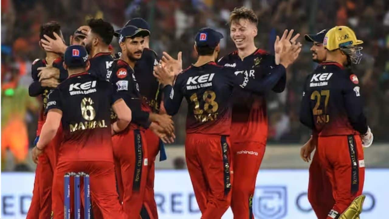 zaheer khan,zaheer khan about rcb, zaheer khan revealed why other teams want rcb to loose, rcb, rcb news, rcb updates, rcb full match, rcb in points table, rcb fourth in ipl points table, rcb vs srh, rcb vs srh ipl 2023, rcb vs srh ipl updates, rcb vs srh match score, ipl 2023