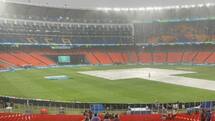 CSK Vs GT, IPL Final: Fans Troll BCCI As Groundmen Use Sponge To Dry Pitches At Narendra Modi Stadium
