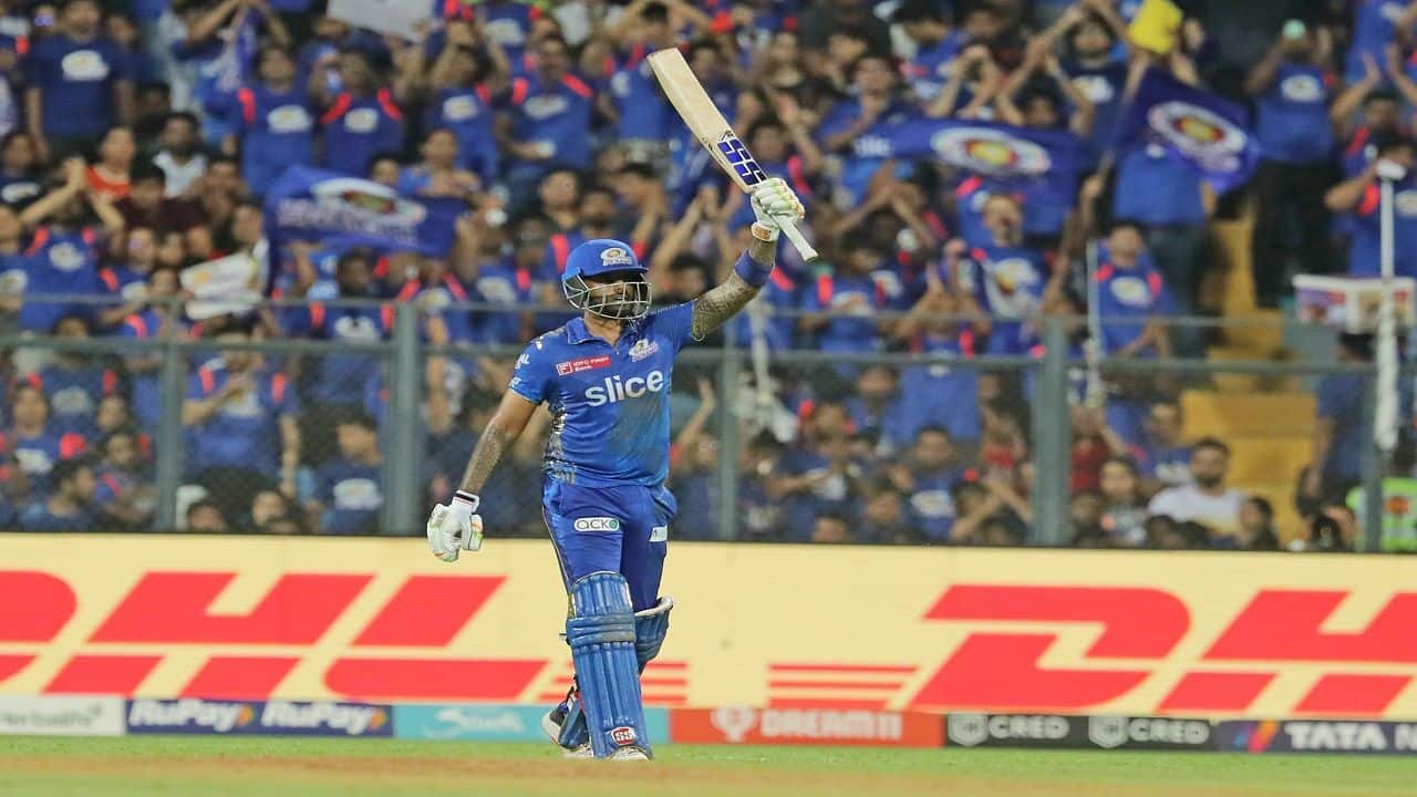 IPL-MI-SKY