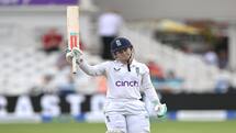 Women's Ashes Test: टैमी ब्यूमोंट ने ऑस्ट्रेलिया के खिलाफ दोहरा शतक जड़कर बनाया इतिहास