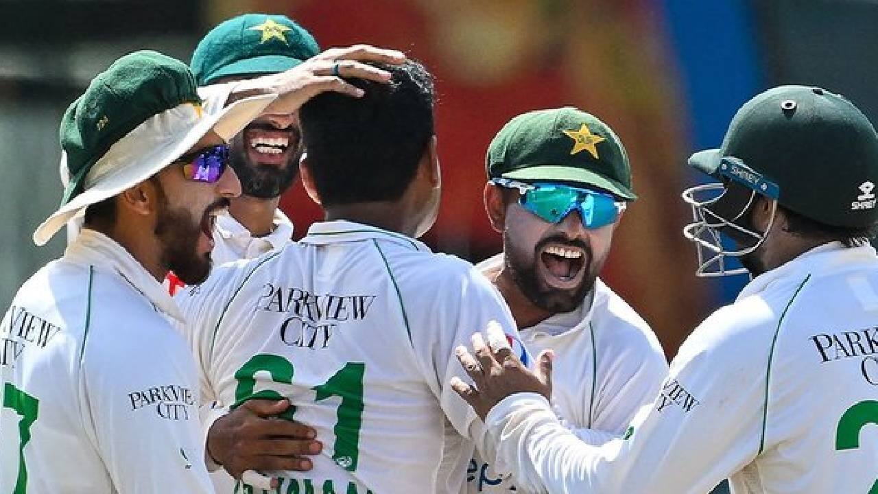 PAK VS SL