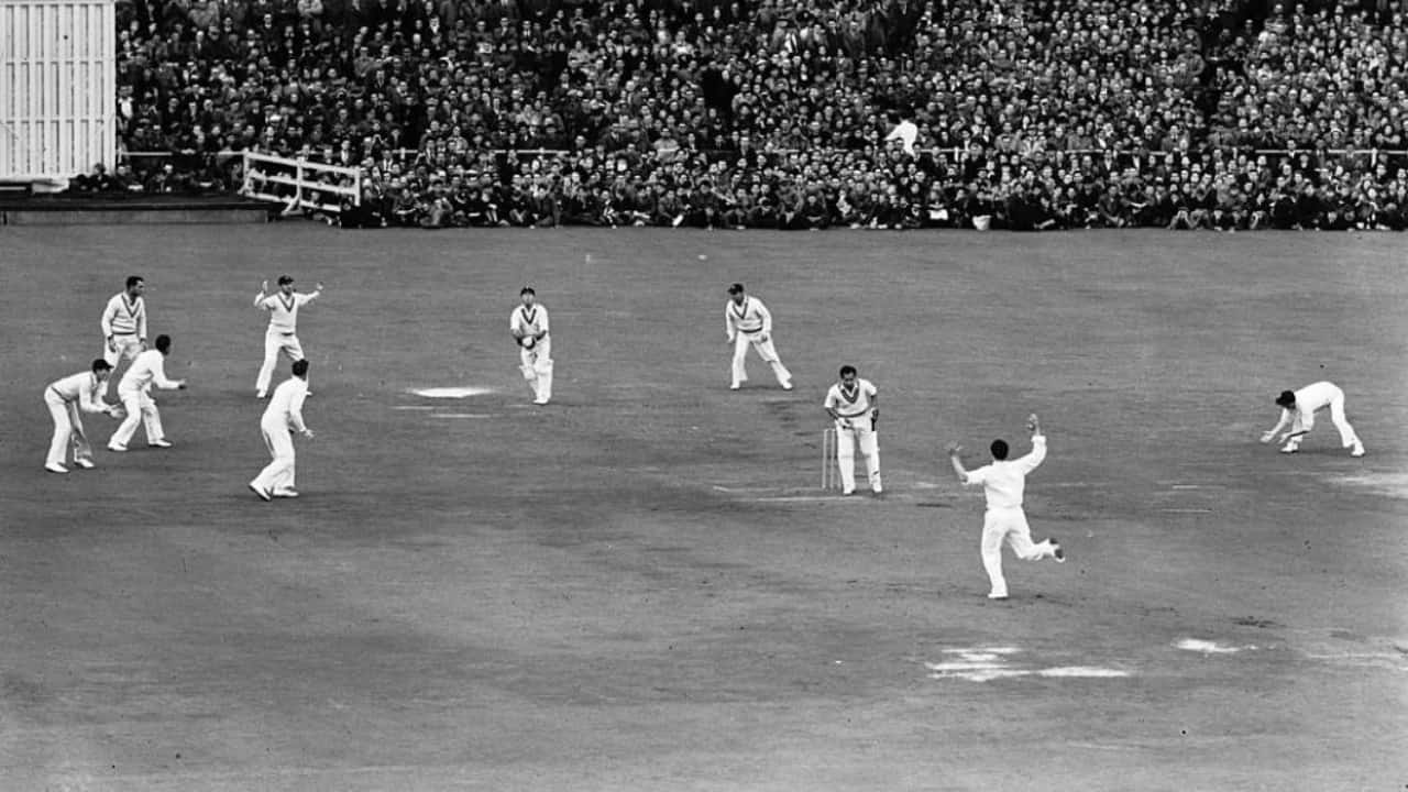 Relive India's First Win In Cricket After Independence: How Vinoo Mankad Made England Go Down On Knees In Chennai | Watch