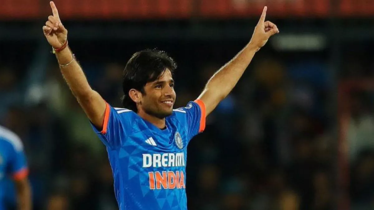 Super Over Shocker: Avesh Khan Benched for Ravi Bishnoi– Unraveling the Last-Minute Call!