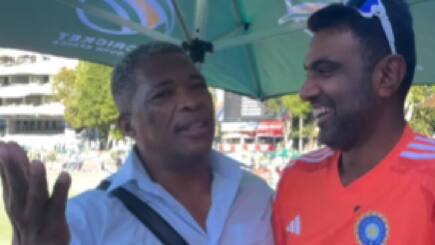 Makhaya ntini sing hindi Song for ravichandran ashwin Video Viral
