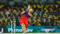 IPL 2024 RCB Anuj Rawat smashed 25 runs in Tushar Deshpande over