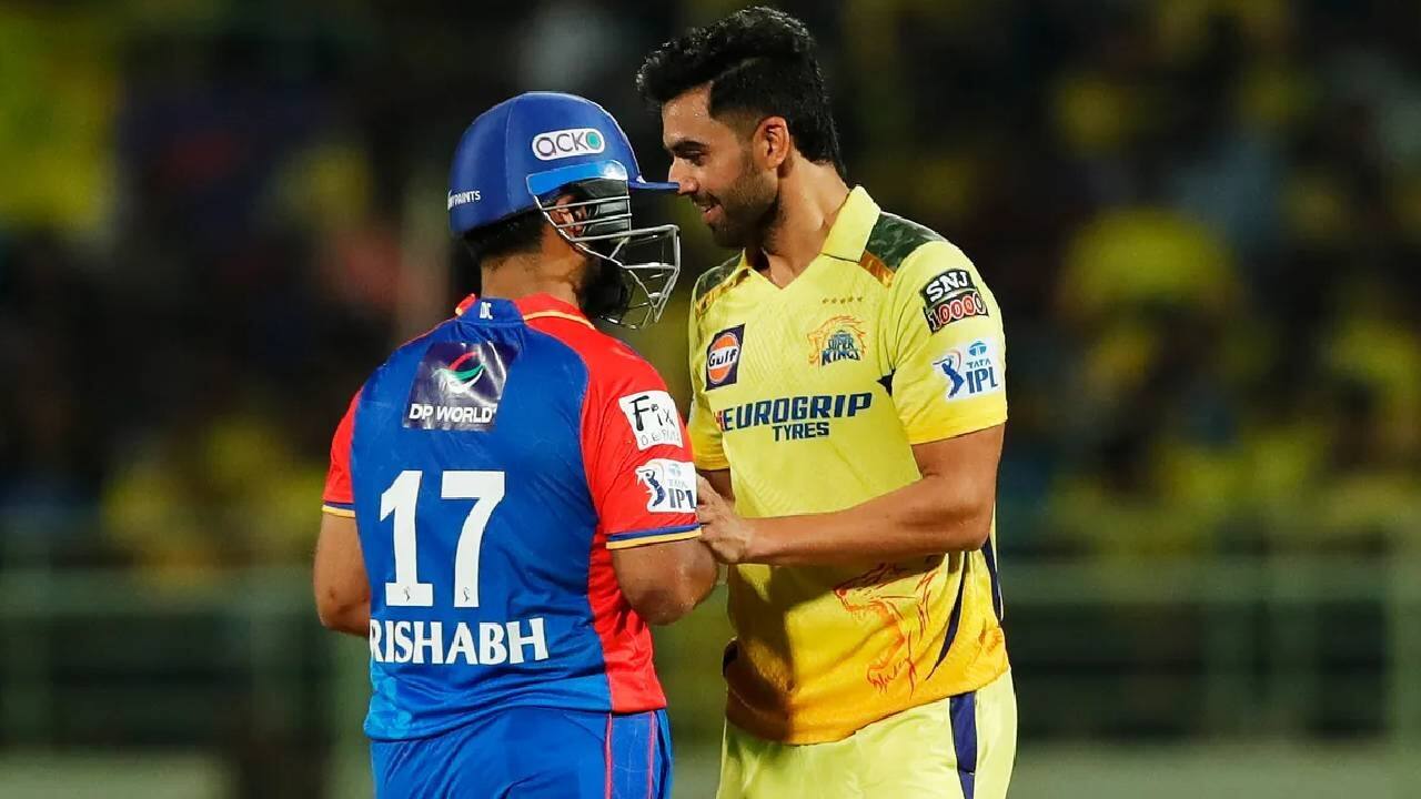 CSK VS DC