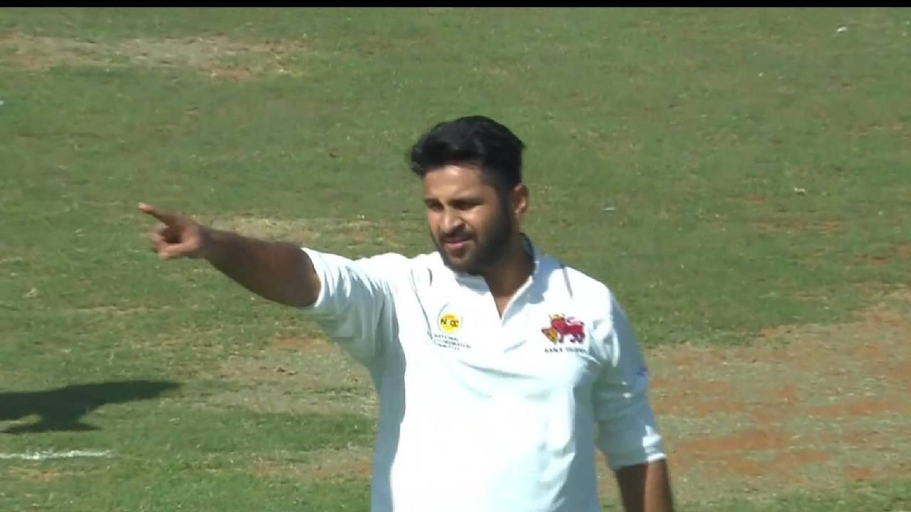 Shardul Thakur century