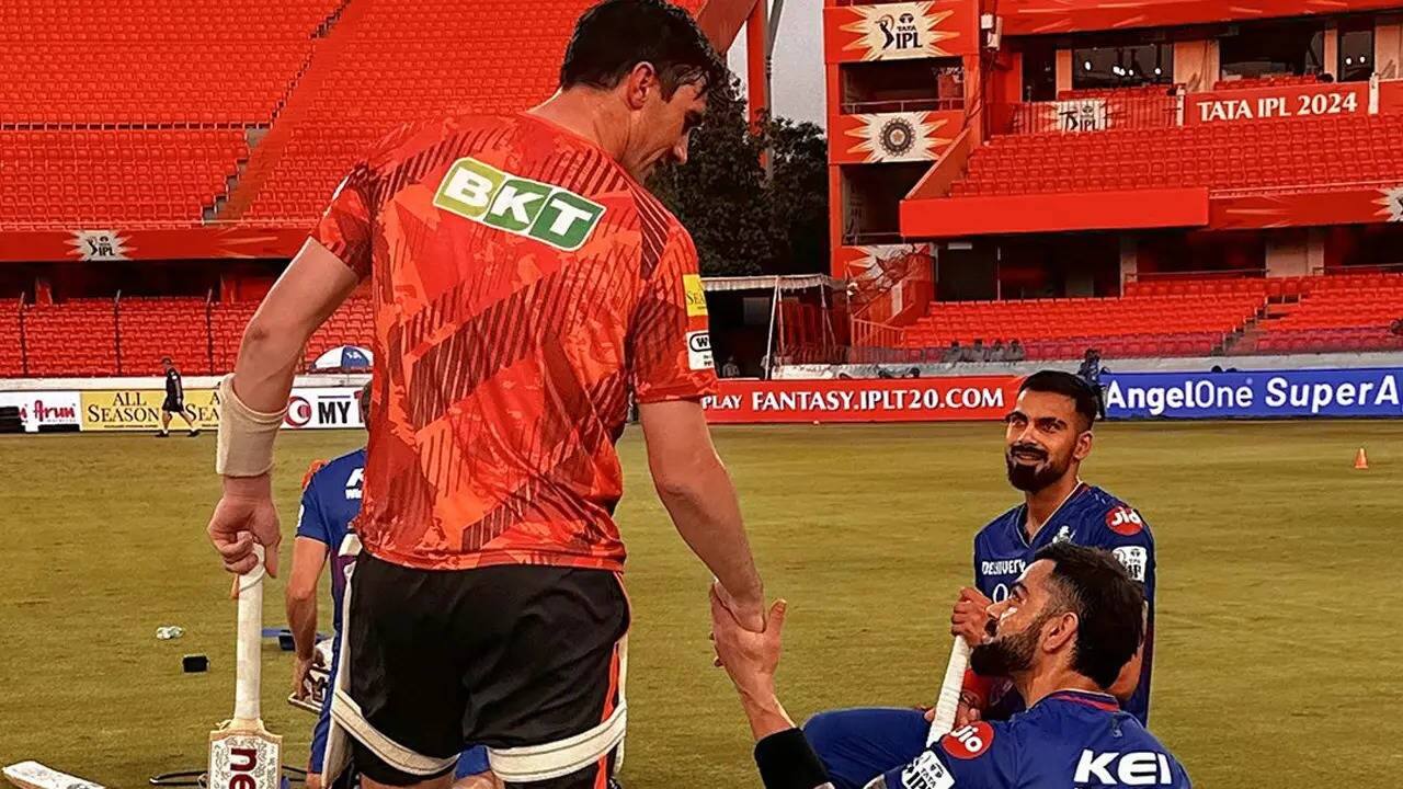 Pat Cummins and Virat Kohli